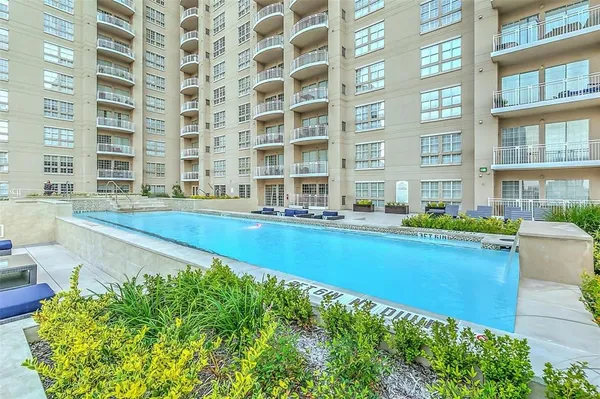 $420,000 | 3225 Turtle Creek Boulevard, Unit 1509, Dallas, TX 75219
