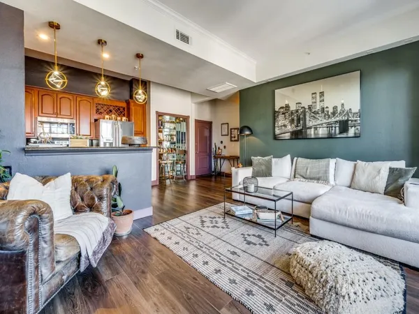 $420,000 | 3225 Turtle Creek Boulevard, Unit 1509, Dallas, TX 75219