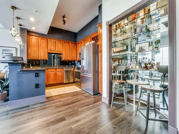 $420,000 | 3225 Turtle Creek Boulevard, Unit 1509, Dallas, TX 75219