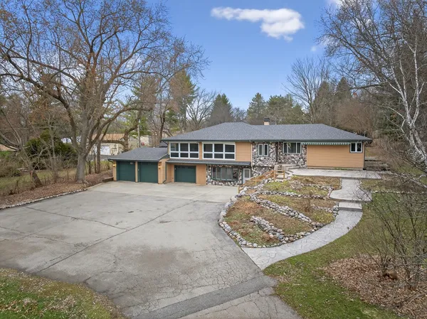 $609,900 | 38-w042 Silver Glen Road, St. Charles, IL 60175