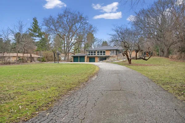 $609,900 | 38-w042 Silver Glen Road, St. Charles, IL 60175