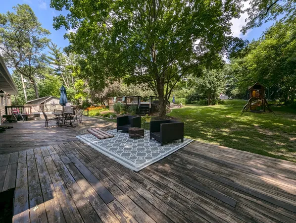 $609,900 | 38-w042 Silver Glen Road, St. Charles, IL 60175