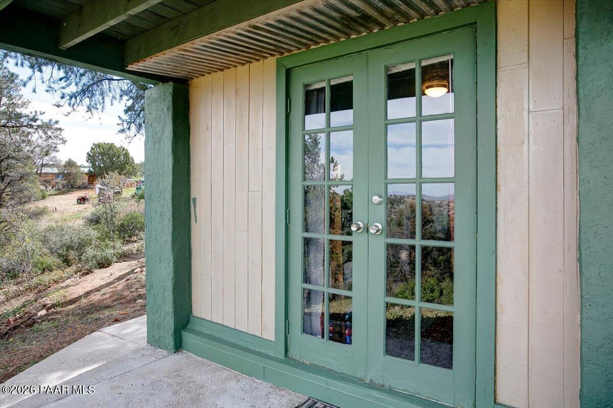 7310 West Hootenanny Road Prescott, AZ 86305 - Photo 20 of 28 Lower Level Covered Patio