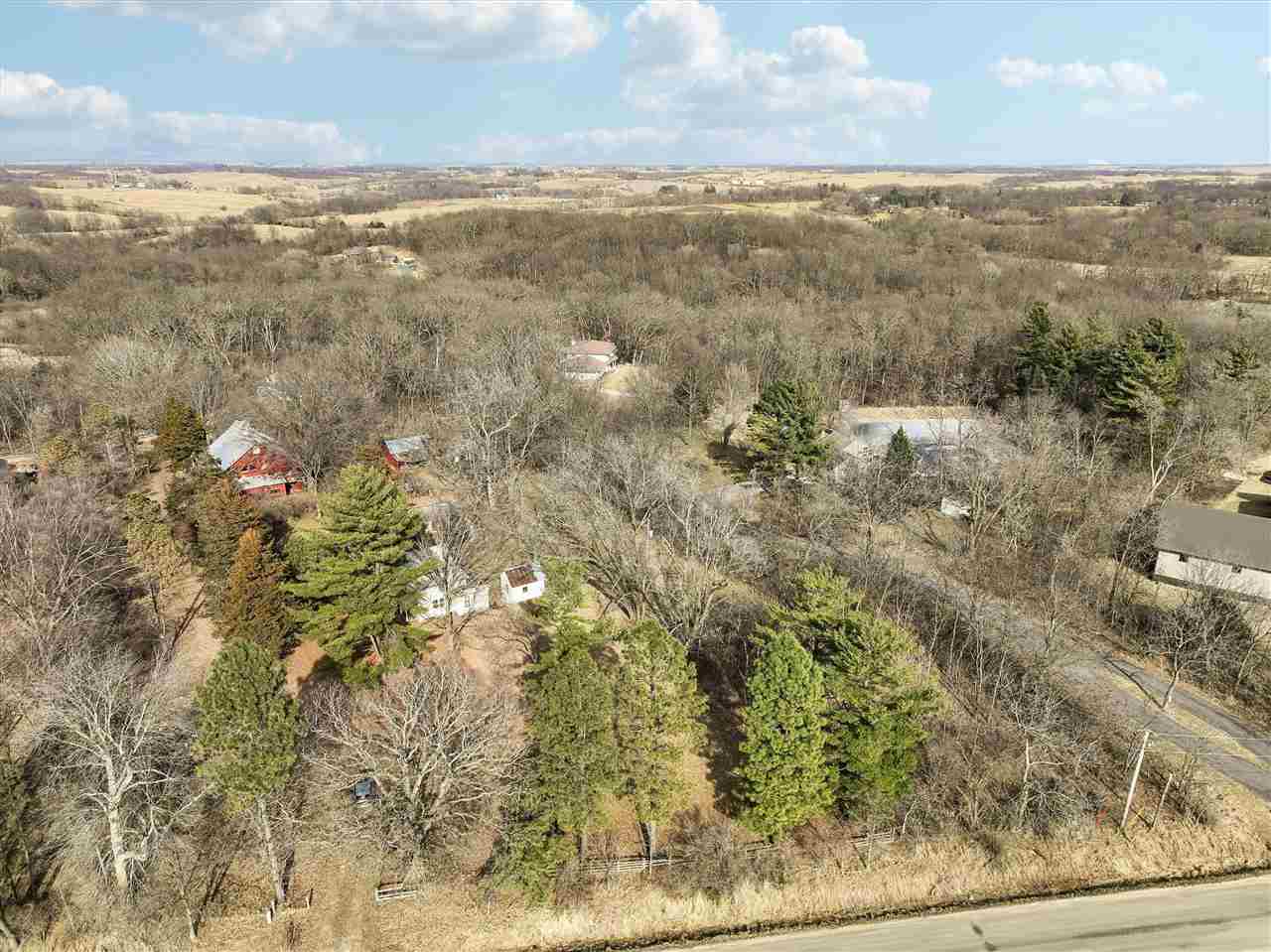 2646 Sugar Bottom Road Northeast Solon, IA 52333 - Photo 11 of 18 Gallery Image 11