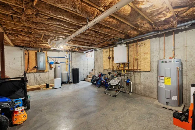 $509,999 | 5 Cooper Way, Waterboro, ME 04087