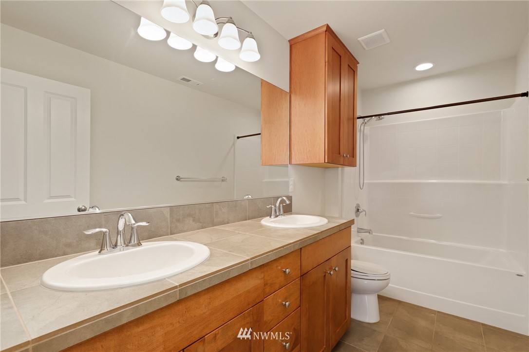 13731 173rd Place Southeast Renton, WA 98059 - Photo 23 of 34 Gallery Image 23