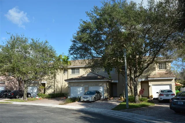 $2,800 | 4030 Northwest 90th Way, Sunrise, FL 33351