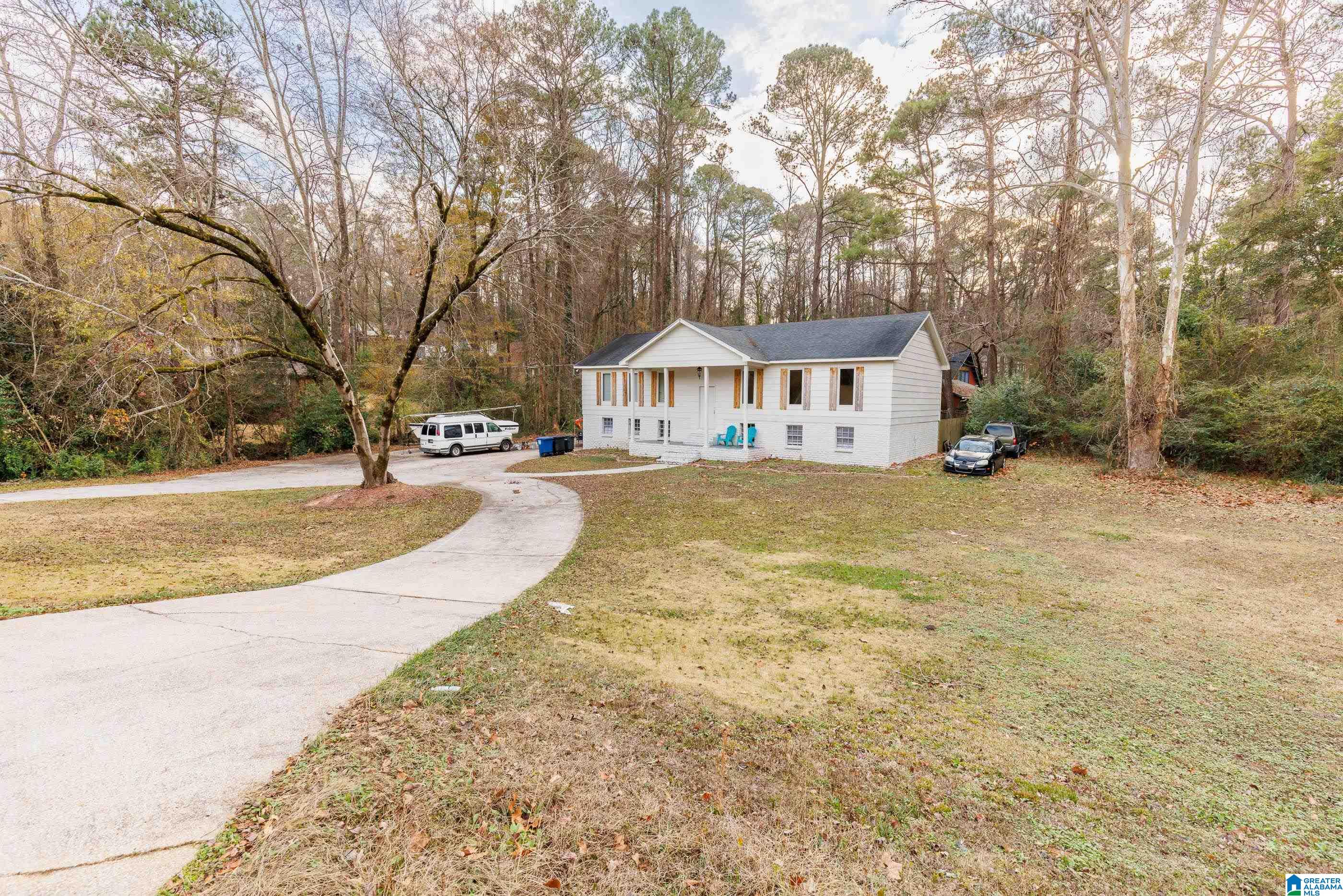 3400 Loch Ridge Drive Birmingham, AL 35216 - Photo 3 of 25