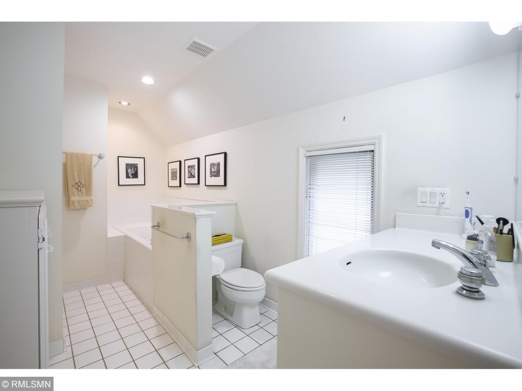 225 Northgate Road Orono, MN 55391 - Photo 17 of 25 Gallery Image 17