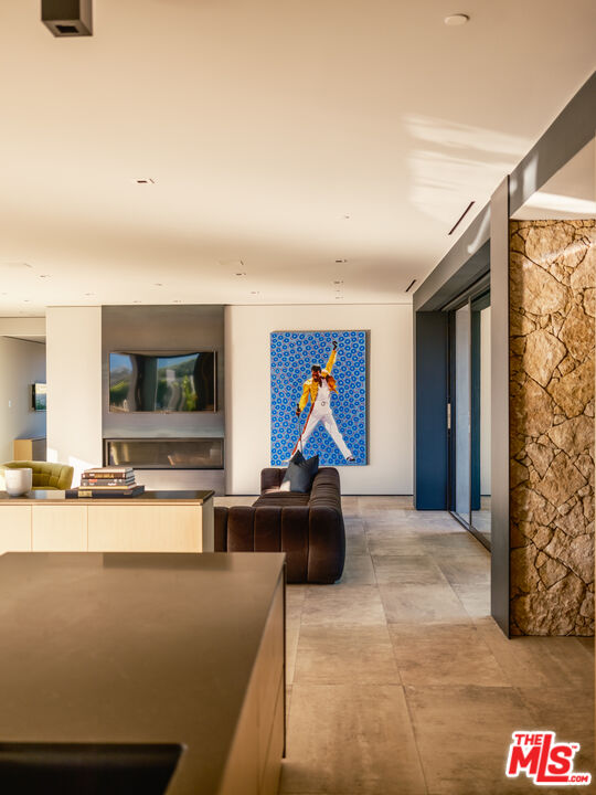 3 Echo Lane Rancho Mirage, CA 92270 - Photo 11 of 39 a living room with furniture