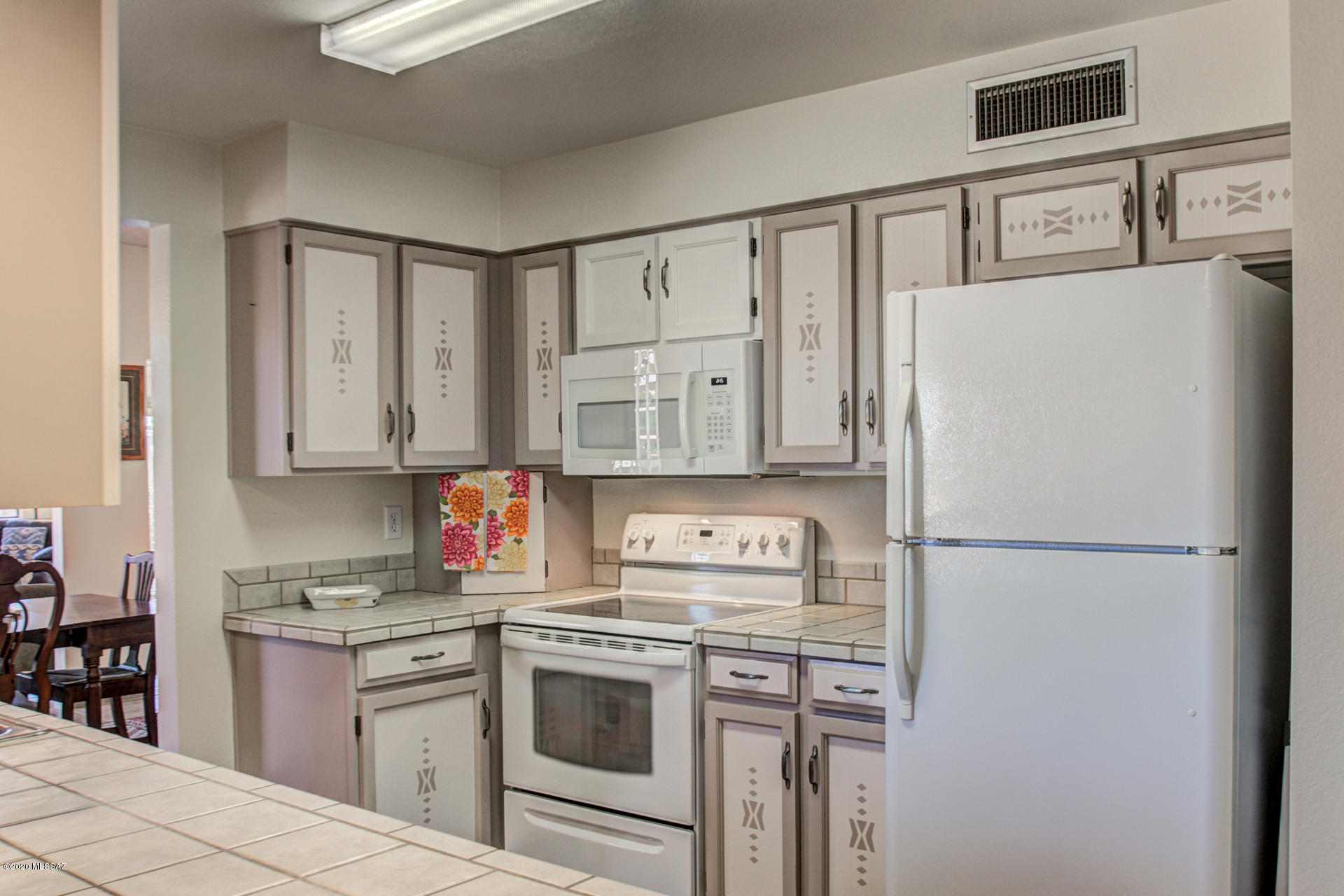 1408 North Rio-Aros Green Valley, AZ 85614 - Photo 15 of 27