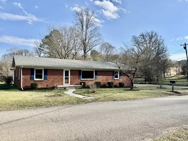 $229,000 | 407 Old Hog Creek Road, Waynesboro, TN 38485