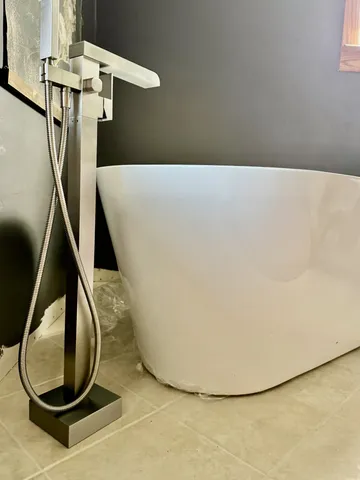 $229,000 | 407 Old Hog Creek Road, Waynesboro, TN 38485