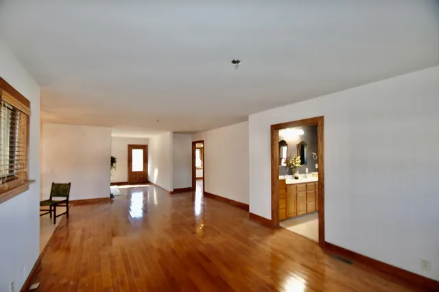 $229,000 | 407 Old Hog Creek Road, Waynesboro, TN 38485