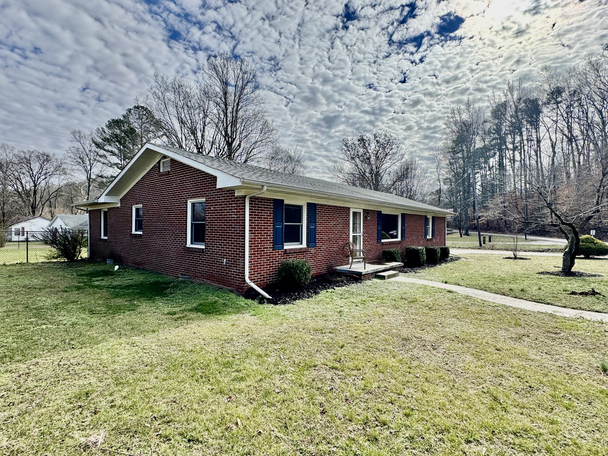 407 Old Hog Creek Road Waynesboro, TN 38485 - Photo 8 of 64