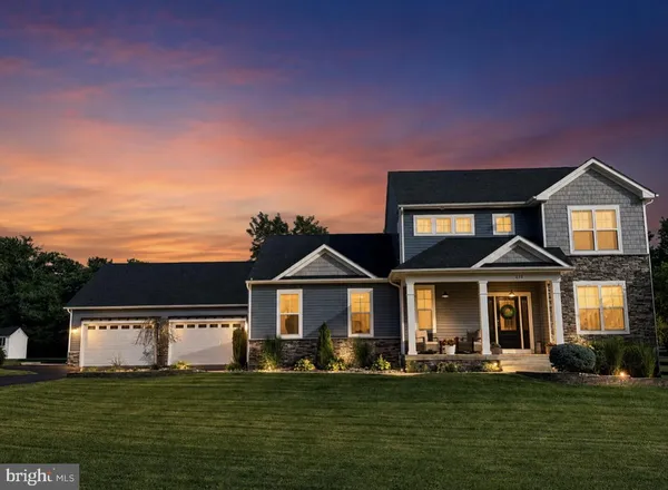 $965,000 | 215 Saddle Ridge Lane, Fredericksburg, VA 22406