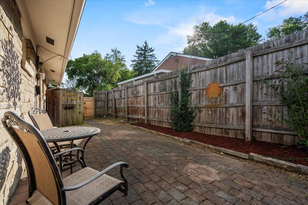 525 Dover Road Lexington, KY 40505 - Photo 21 of 26 23-DSC07389