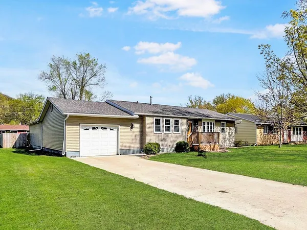 $289,000 | 304 South State Street, Prairie du Chien, WI 53821