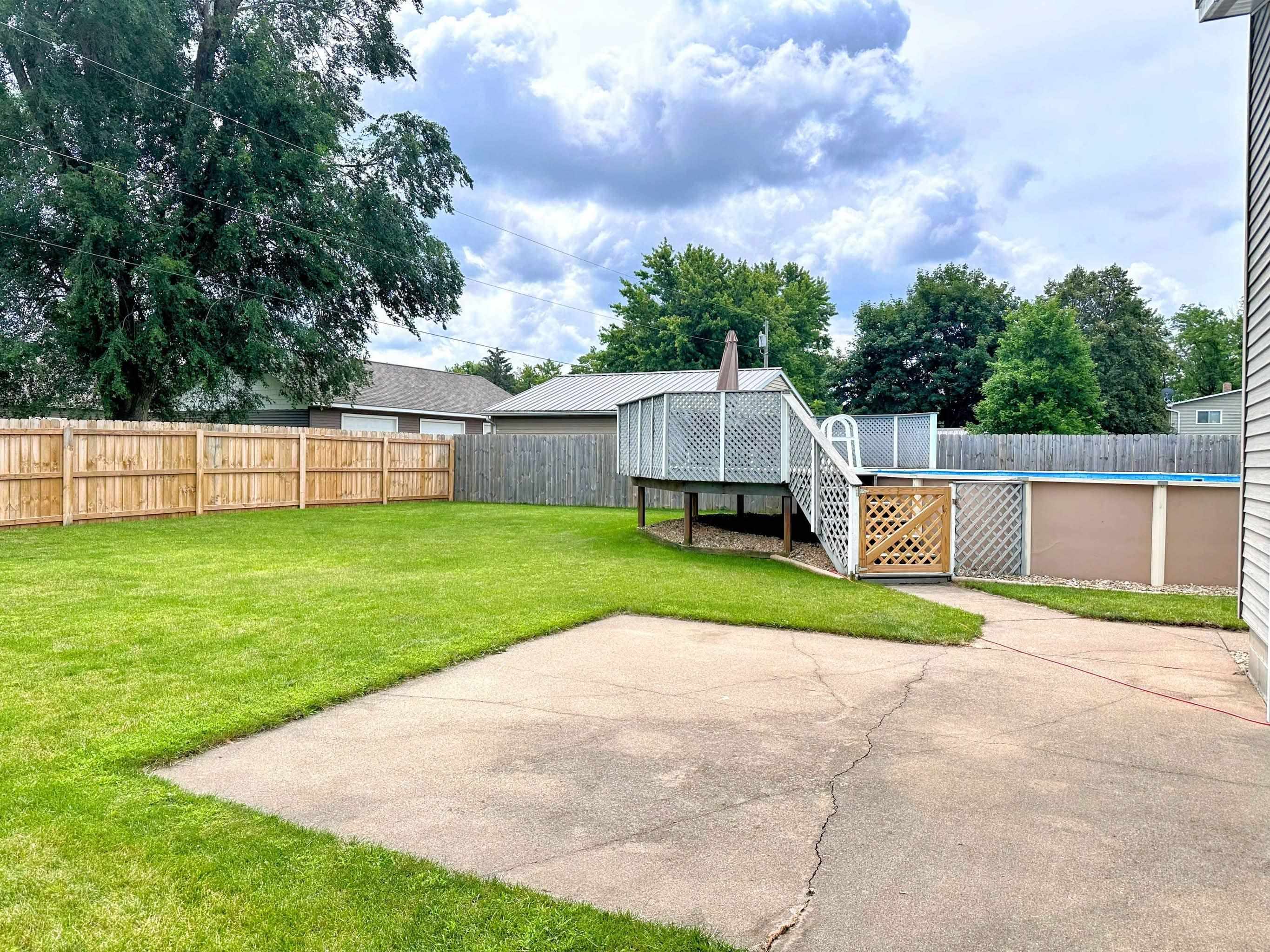 304 South State Street Prairie du Chien, WI 53821 - Photo 4 of 29