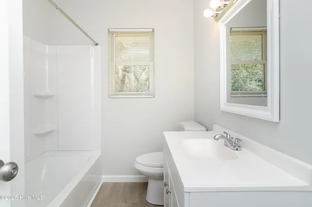 $2,100 | 548 Antietam Drive, Wilmington, NC 28409