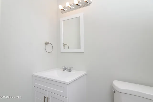 $2,100 | 548 Antietam Drive, Wilmington, NC 28409