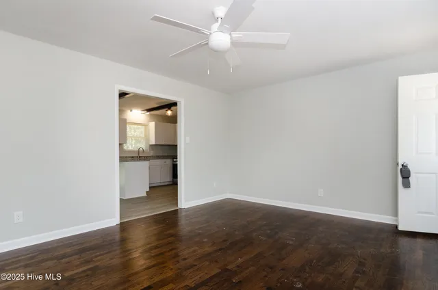 $2,100 | 548 Antietam Drive, Wilmington, NC 28409