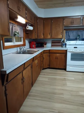 $239,000 | 50 Beech Street, East Millinocket, ME 04430