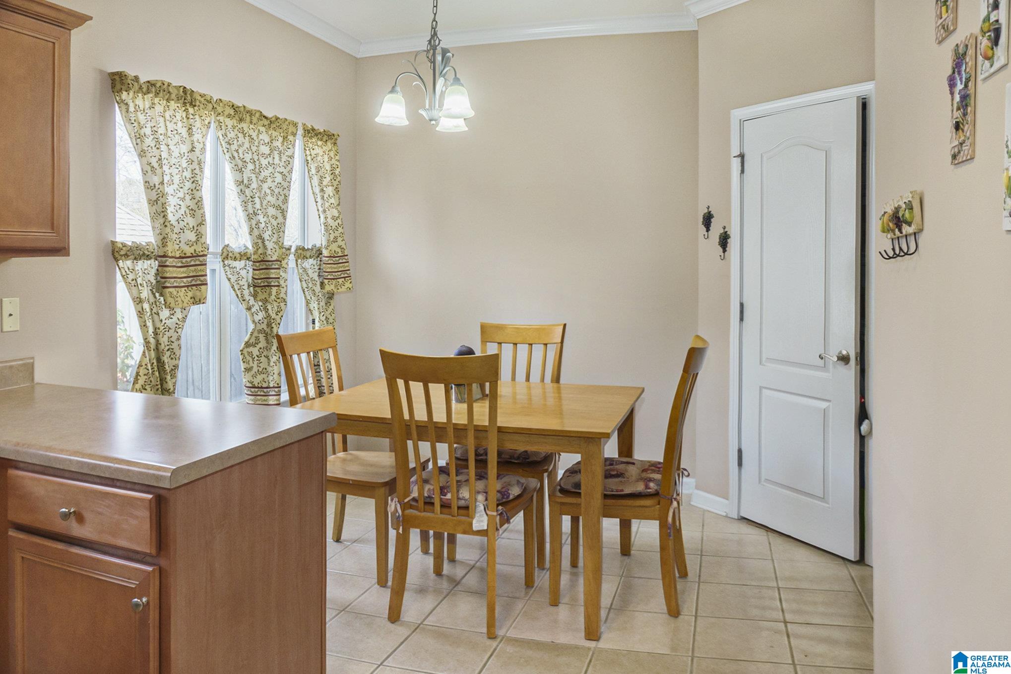 281 High Ridge Drive Pelham, AL 35124 - Photo 8 of 21