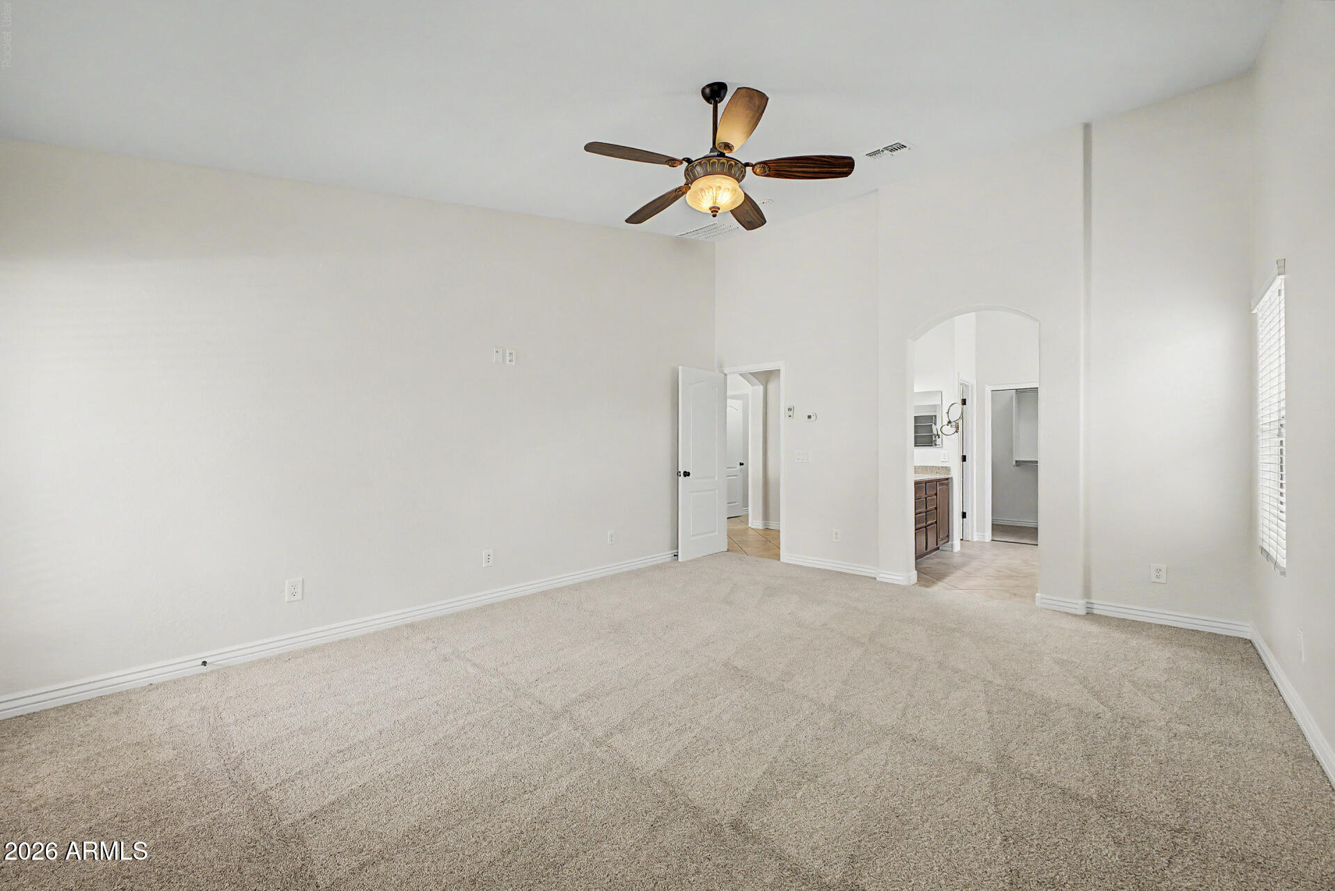 4017 East Hashknife Road Phoenix, AZ 85050 - Photo 17 of 38 23 - Hashknife
