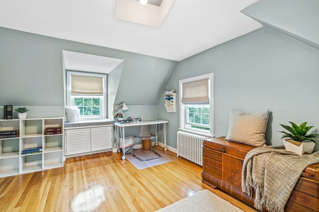 6 Laurel Road Lynnfield, MA 01940 - Photo 22 of 33 Gallery Image 22