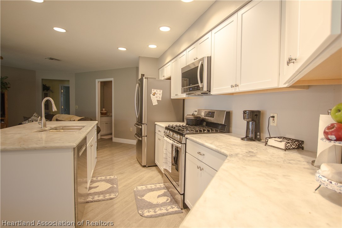 2416 West Hampton Road Avon Park, FL 33825 - Photo 32 of 36 Gallery Image 32