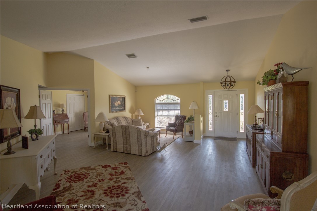 2416 West Hampton Road Avon Park, FL 33825 - Photo 5 of 36 Gallery Image 5