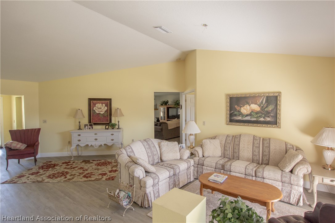 2416 West Hampton Road Avon Park, FL 33825 - Photo 8 of 36 Gallery Image 8