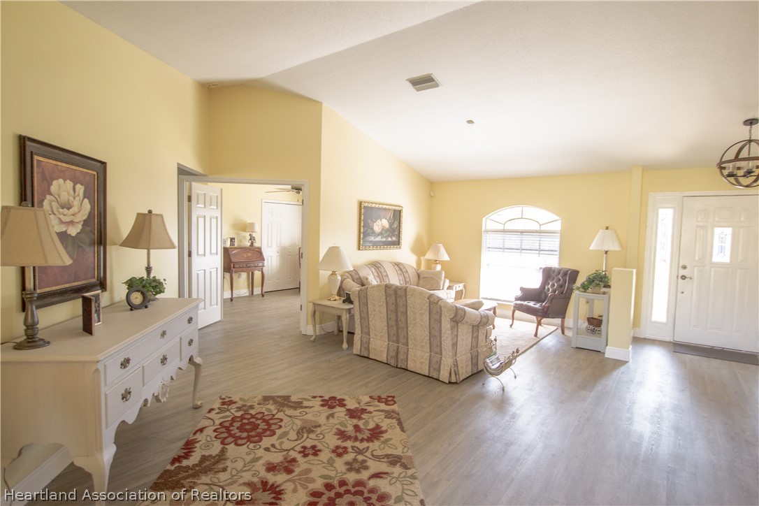 2416 West Hampton Road Avon Park, FL 33825 - Photo 9 of 36 Gallery Image 9