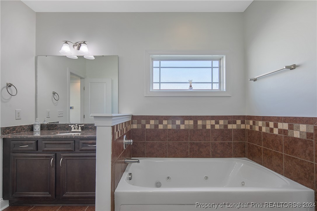 4218 Dock View Road Fayetteville, NC 28306 - Photo 26 of 50 Gallery Image 26