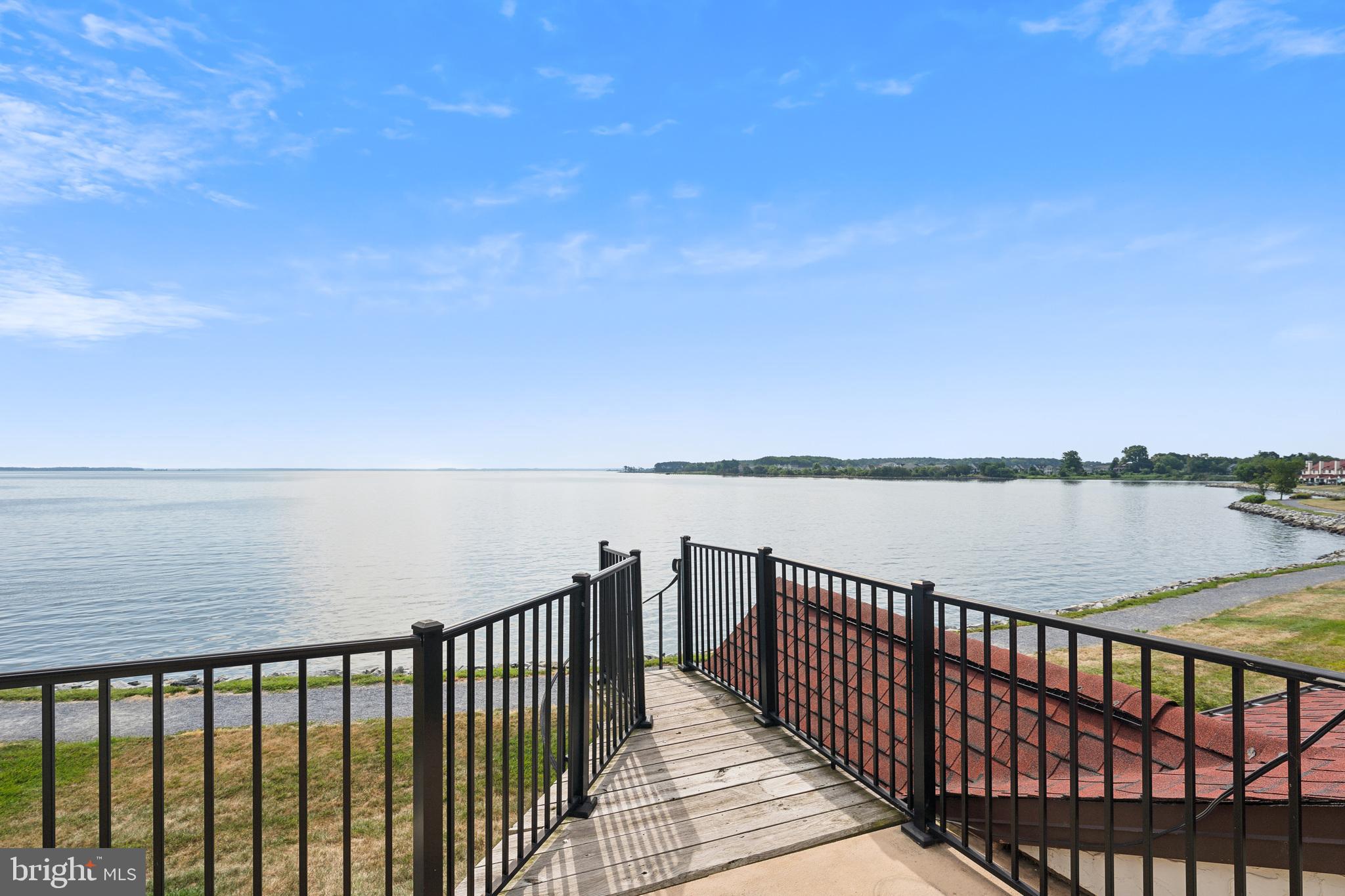 10 Queen Elizabeth Court Chester, MD 21619 - Photo 4 of 24