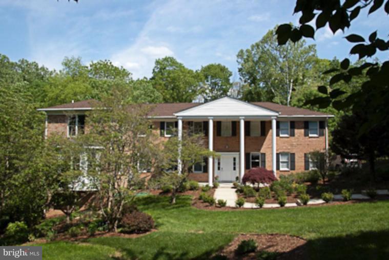 13513 Esworthy Road Darnestown, MD 20874 - Photo 1 of 30 Exterior (Main)
