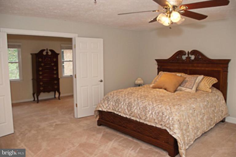 13513 Esworthy Road Darnestown, MD 20874 - Photo 27 of 30 Master Bedroom & Sitting Room