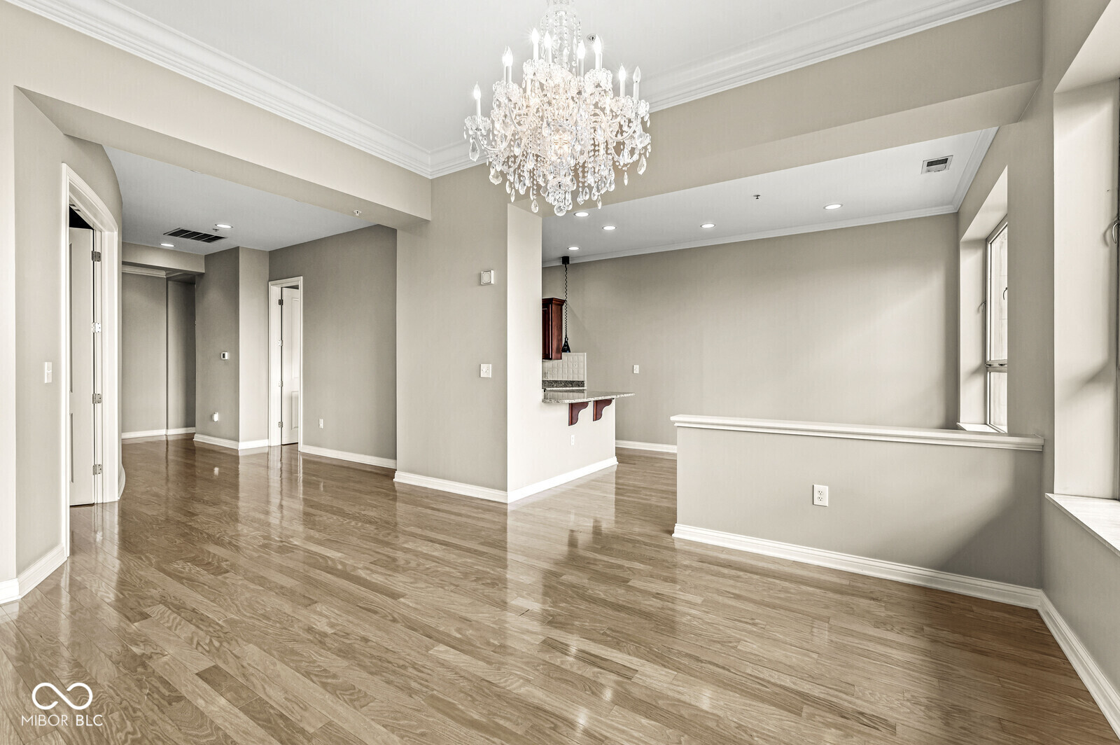 350 North Meridian Street, Unit 901 Indianapolis, IN 46204 - Photo 13 of 55