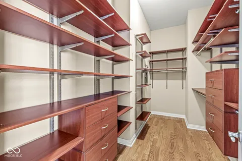 $899,900 | 350 North Meridian Street, Unit 901, Indianapolis, IN 46204