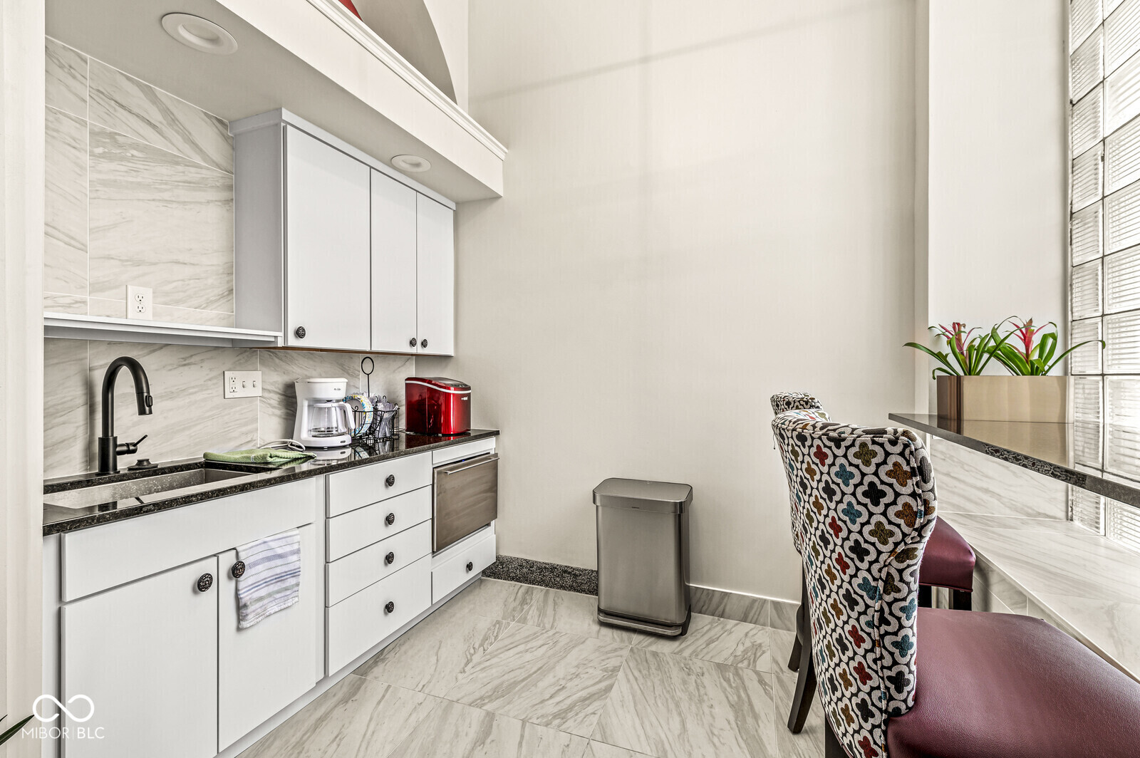 350 North Meridian Street, Unit 901 Indianapolis, IN 46204 - Photo 48 of 55