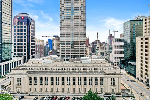 $899,900 | 350 North Meridian Street, Unit 901, Indianapolis, IN 46204