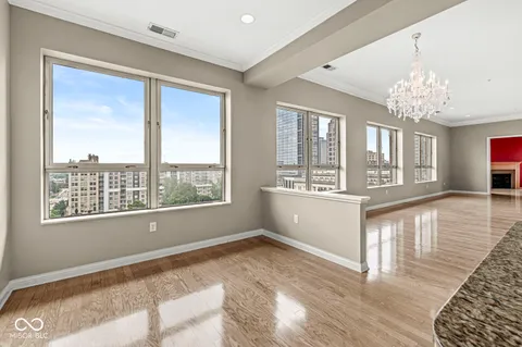 $899,900 | 350 North Meridian Street, Unit 901, Indianapolis, IN 46204
