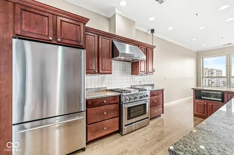 $899,900 | 350 North Meridian Street, Unit 901, Indianapolis, IN 46204