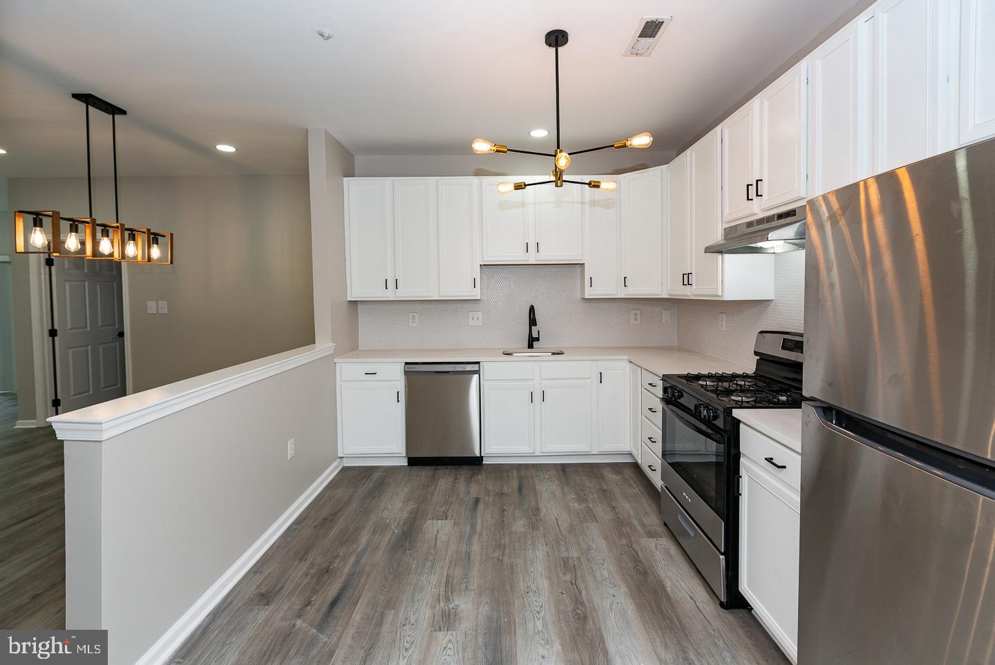1564 Nicklaus Drive Springfield, PA 19064 - Photo 14 of 32