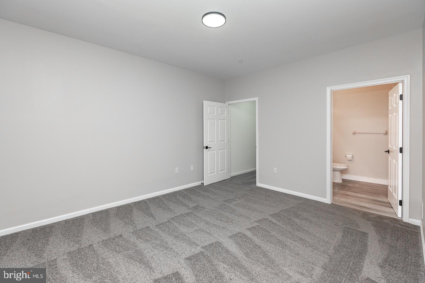 1564 Nicklaus Drive Springfield, PA 19064 - Photo 17 of 32