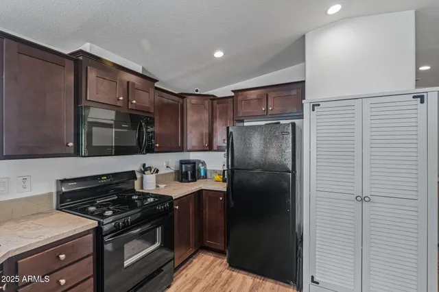 $64,999 | 1371 East 4th Avenue, Unit 145, Apache Junction, AZ 85119