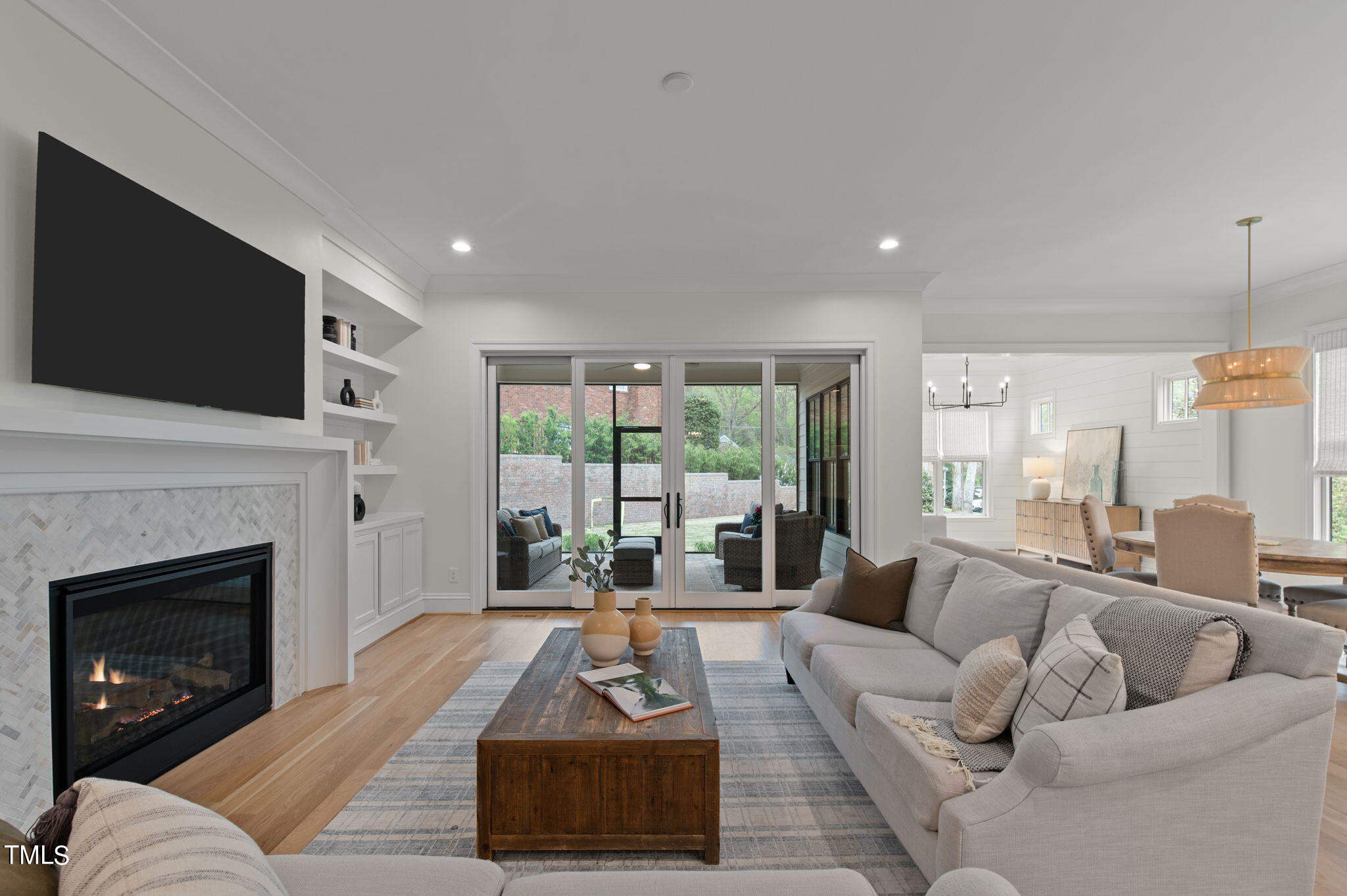 4402 Pitt Street Raleigh, NC 27609 - Photo 12 of 62 38-web-or-mls-DSC_9335