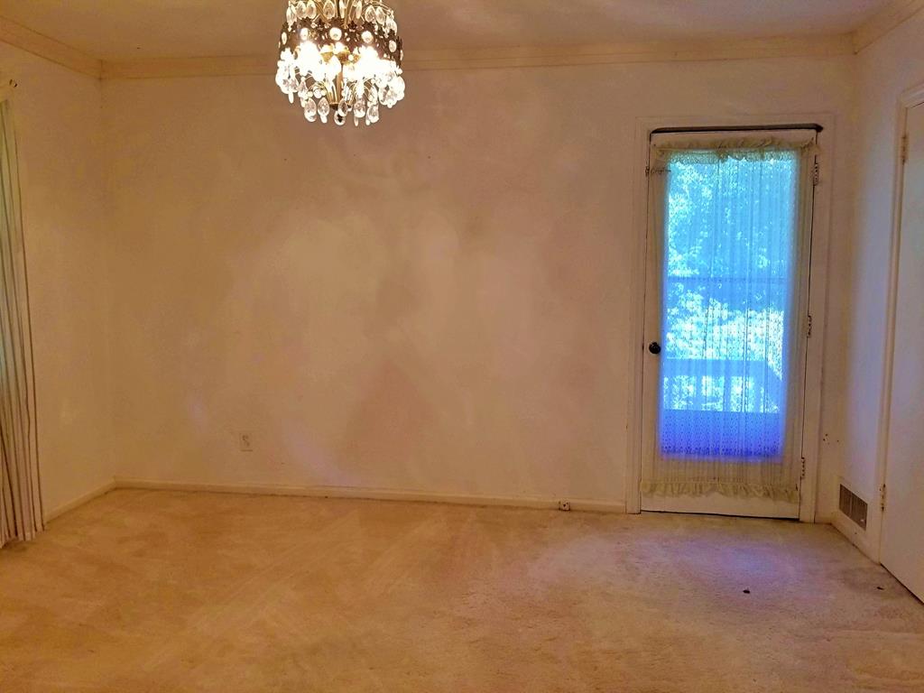 210 Cascade Road Columbus, GA 31904 - Photo 11 of 35 Gallery Image 11