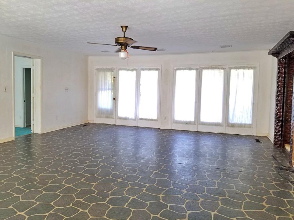 210 Cascade Road Columbus, GA 31904 - Photo 6 of 35 Gallery Image 6